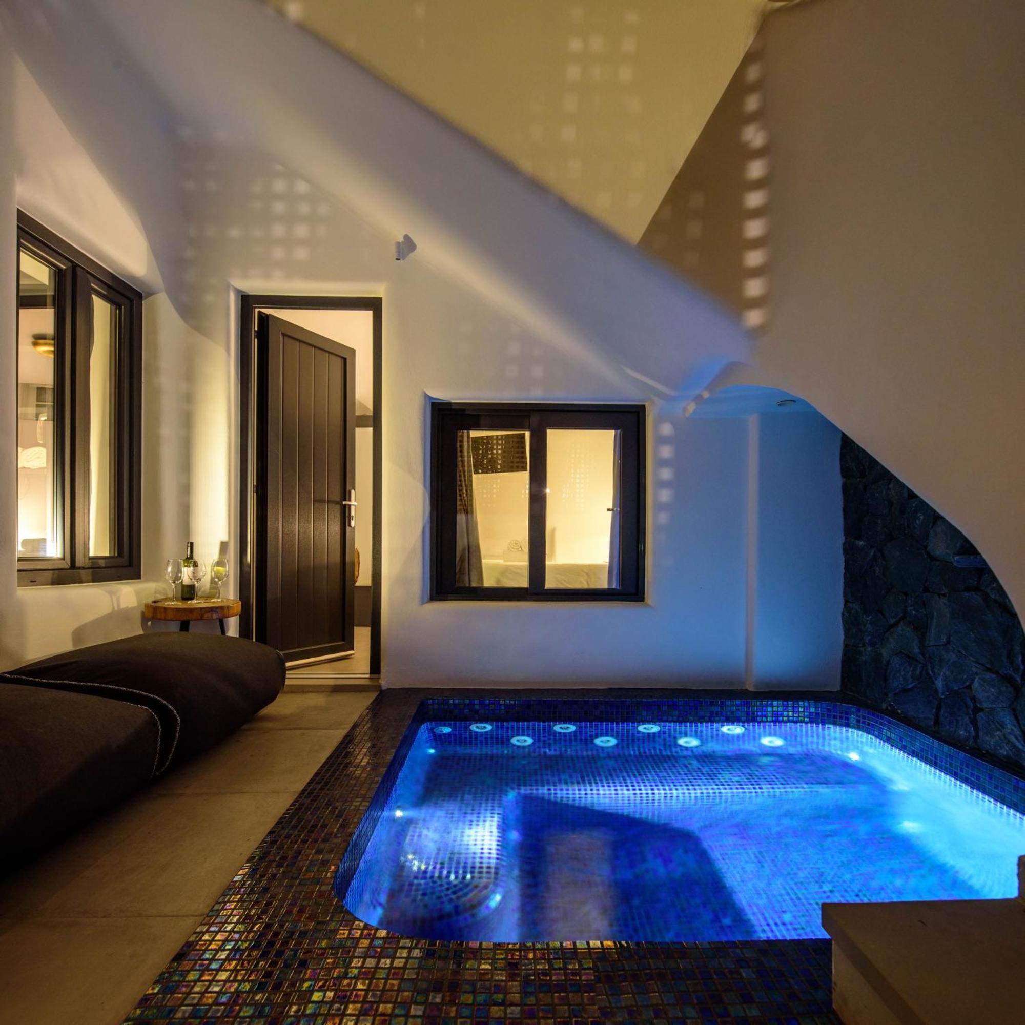 Secret Spot Luxury Villa Fira (Santorini) Exterior foto